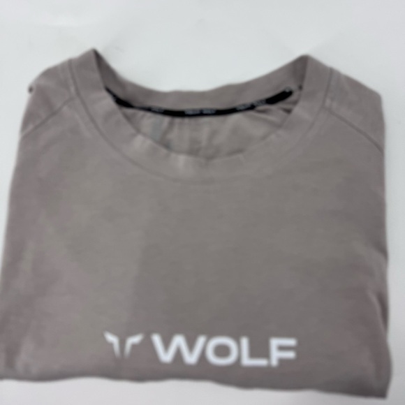WOLF Men's Gray T-Shirt - Picture 3 of 8